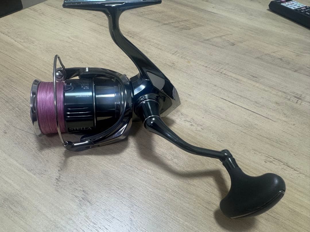 SHIMANO 22ステラ C3000XG 美品 巻き感良好
