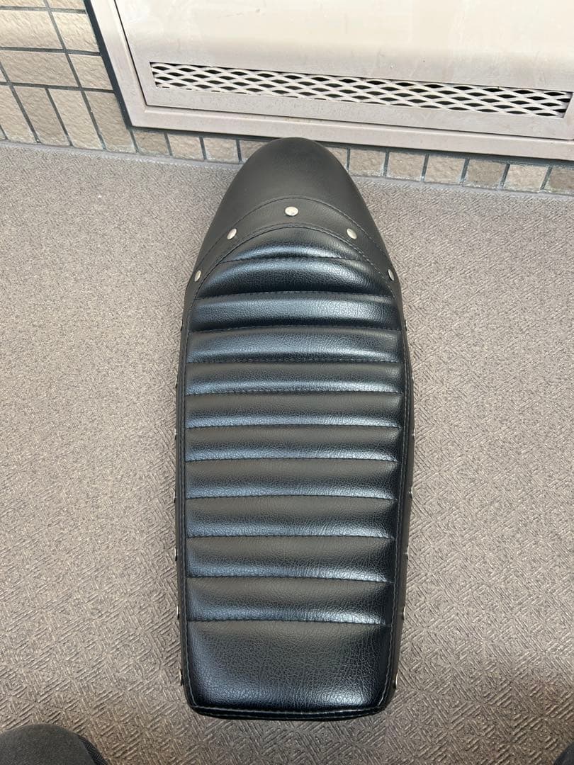 SR400 1jr シート　シングルシート