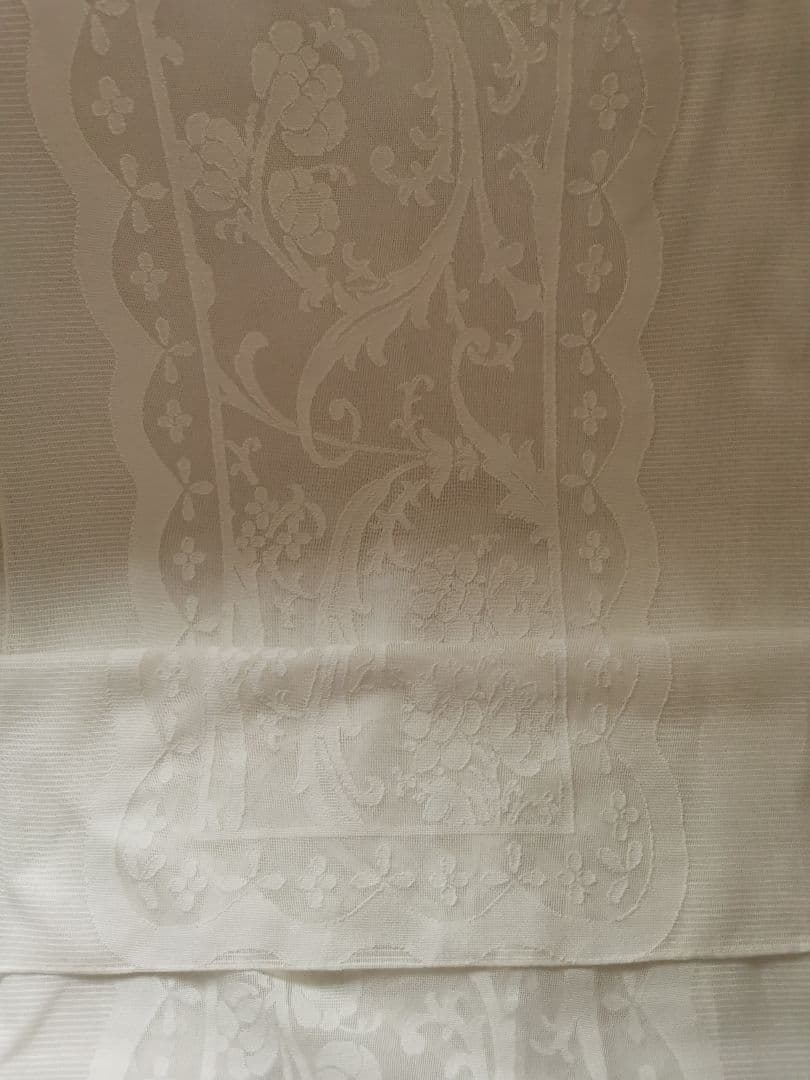 アンティーク マドラスレース アールヌーヴォーの花紋 細長いカーテンパネルクロス