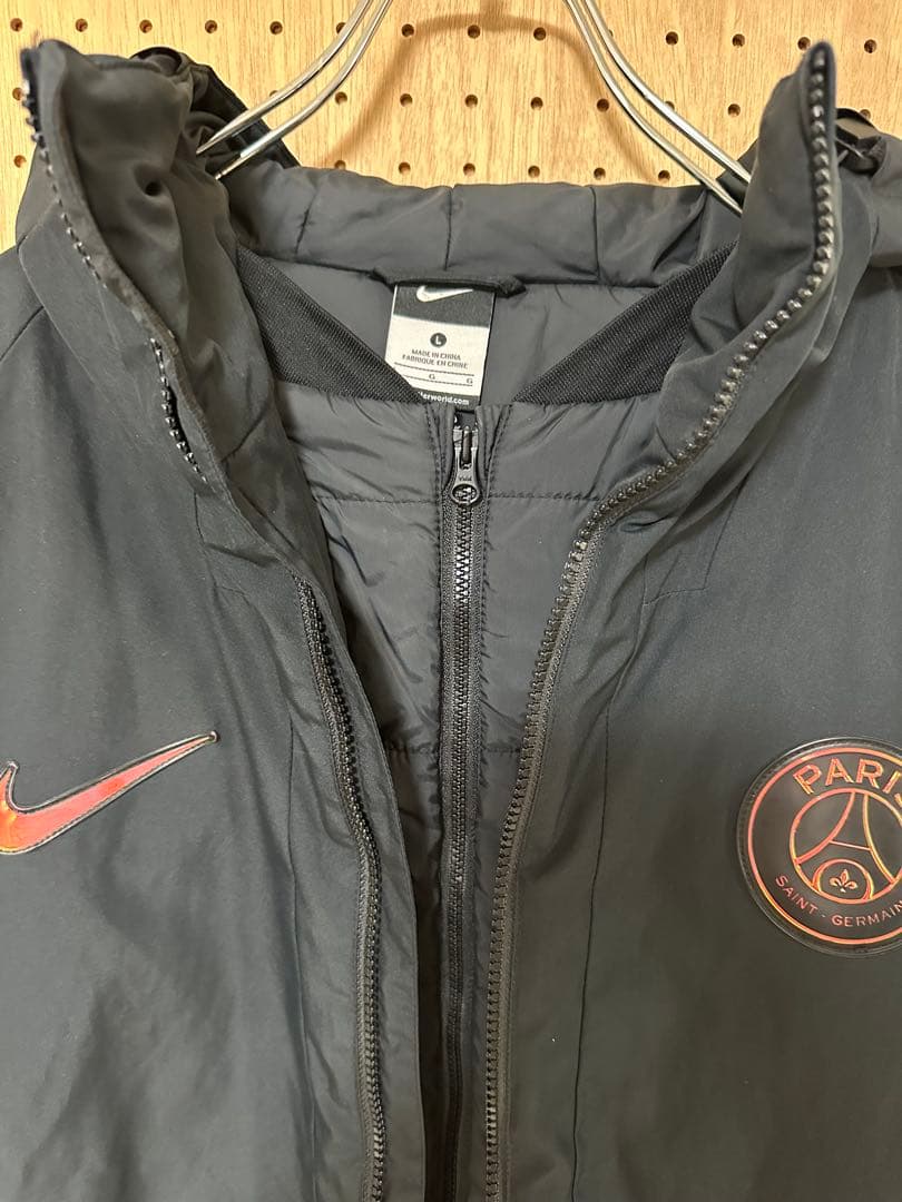 NIKE Paris Saint-Germain ウーブンジャケット