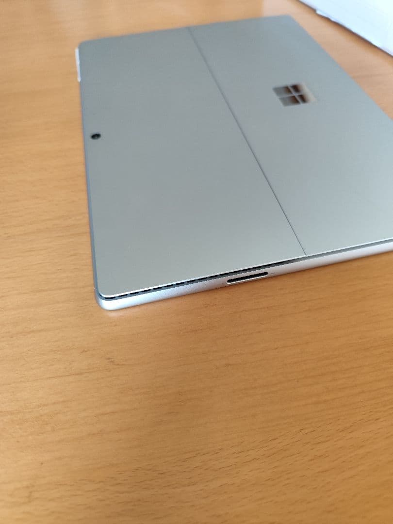 Surface Pro 11 最新モデル　Snapdragon X 16GB