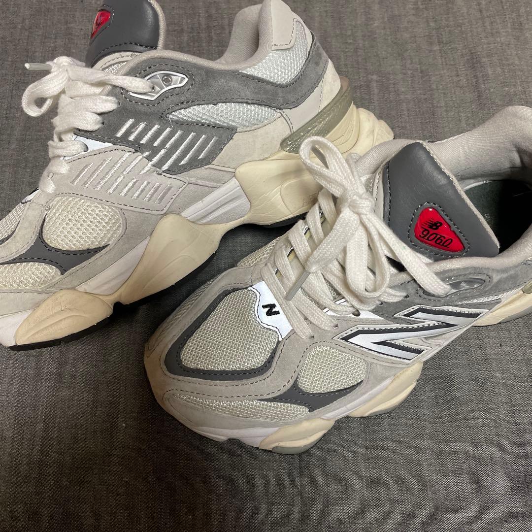 New Balance スニーカー U9060GRY