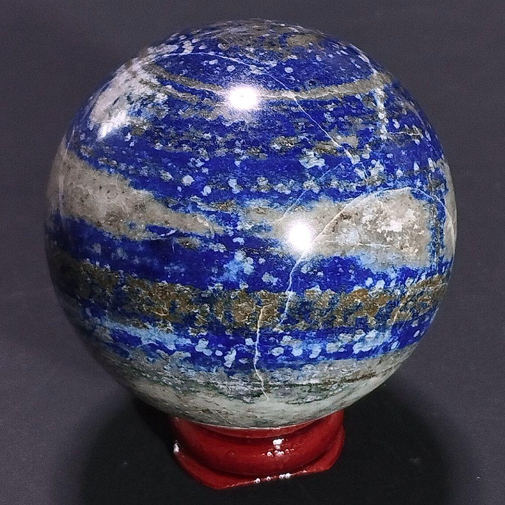 ⑤紫外線蛍光 ラピスラズリインハックマナイト 原石 丸玉 スフィア 台付 55㎜