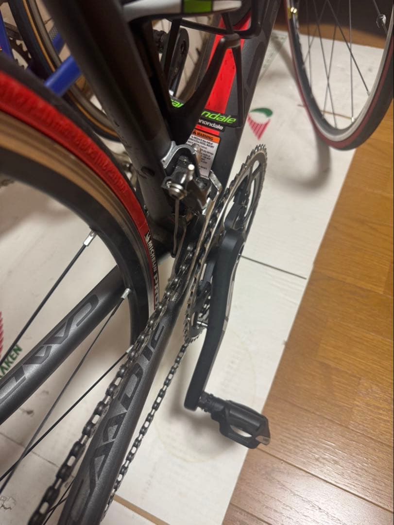 cannondale caad12 サイコンスタンドヘルメット