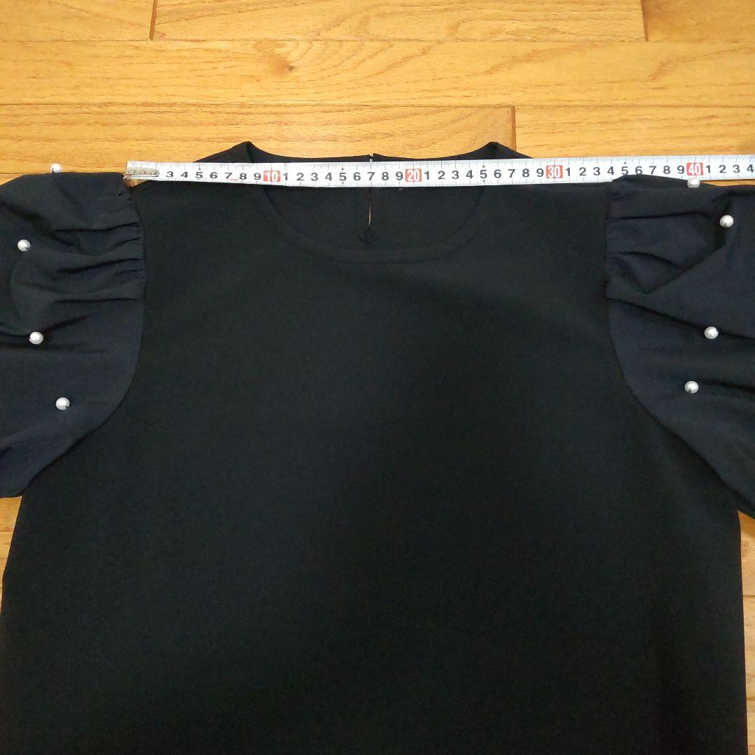 Rene パール付きパフスリーブ黒トップス 36