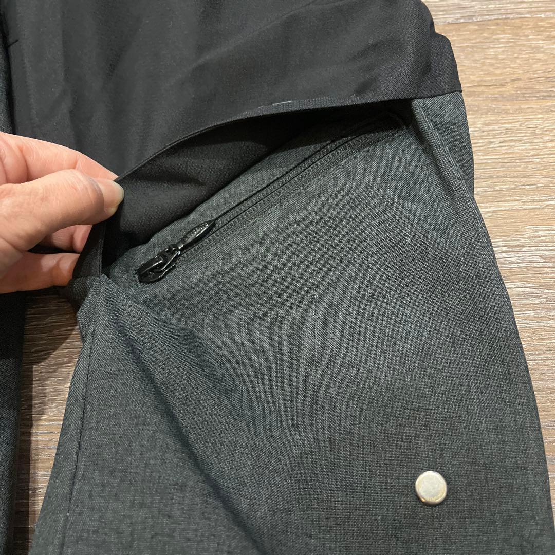 デサント セットアップ　上下　スキーウェア　L 男性　メンズ　美品　高機能モデル