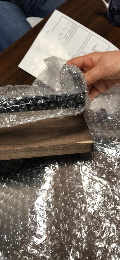 ☆シンプルだけど機能的　タオル掛け　ウォールシェルフ　2個セット