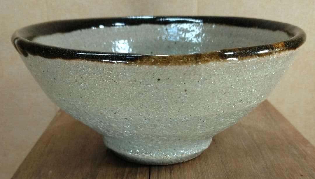 【本物保証】濱田庄司(浜田庄司) 縁黒茶碗 共箱 益子焼 人間国宝 美品