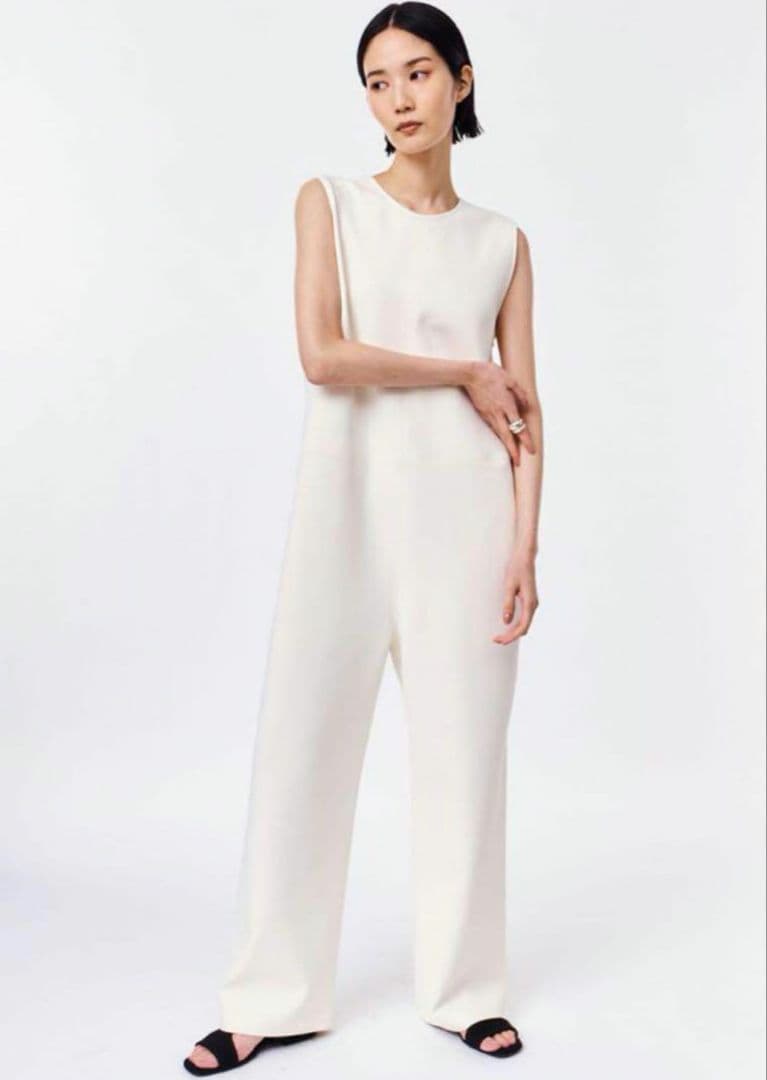 スタニングルアーバックVオールインワン　サイズ0