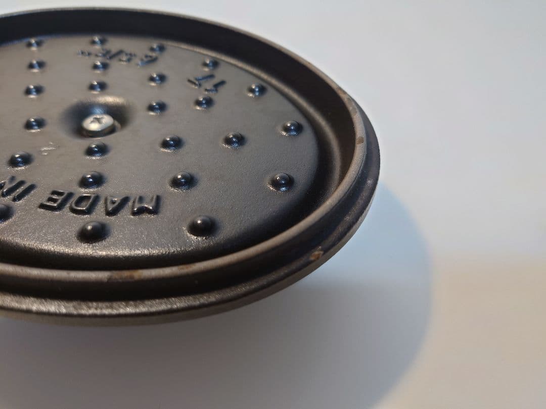 ストウブ ココット オーバル 17cm ブラック