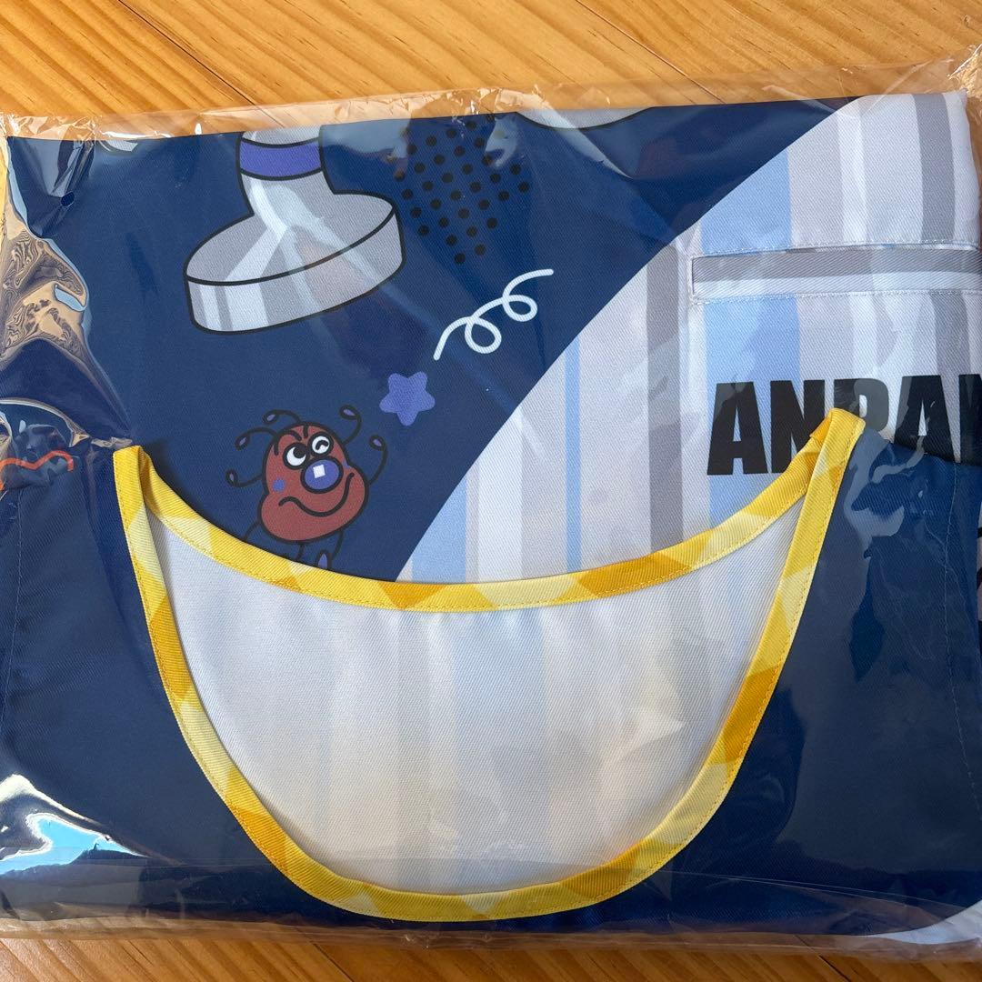 ダダンダンエプロン　　保育士　　介護士