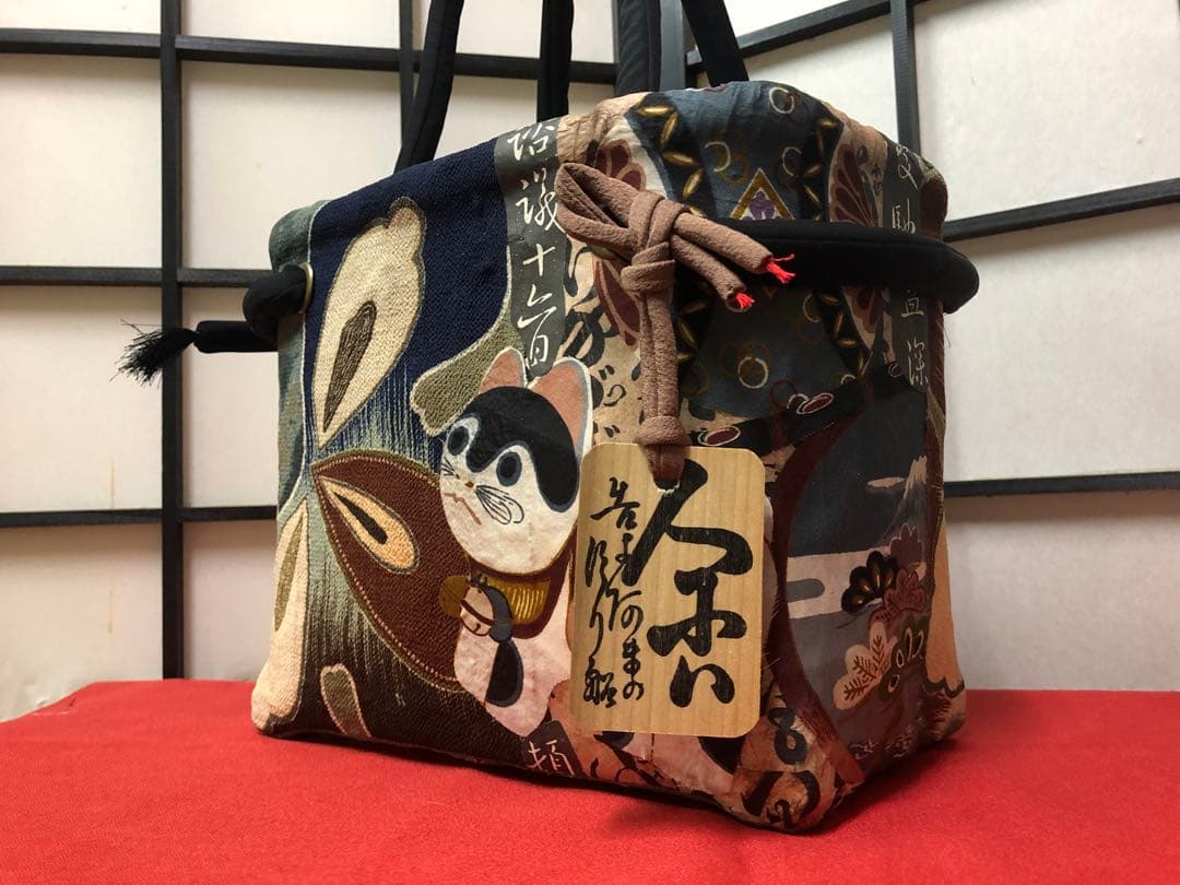 一閑張り　一閑張りバック　 正絹大正縮緬　犬張子　狛犬