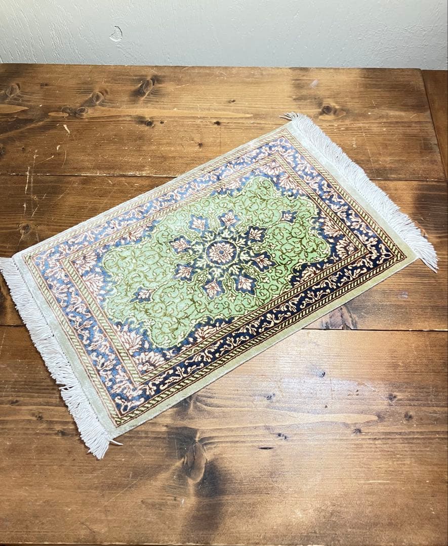 ④ペルシャ絨毯