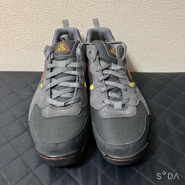 【未使用】NIKE PYROCLAST ACG サイズ27㎝ （プー134）