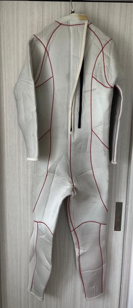 中古ウェットスーツ apollo 5mm
