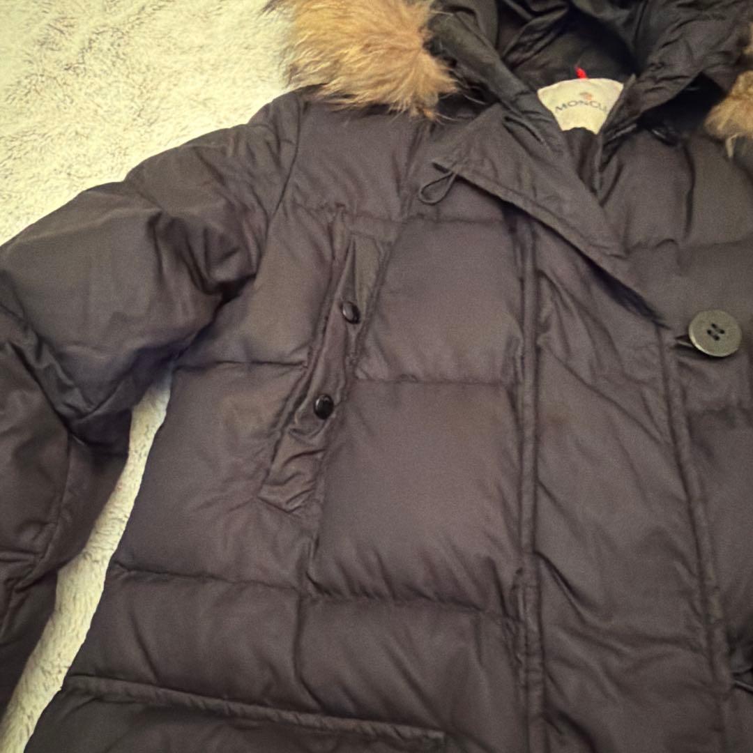 モンクレール　fuzzy