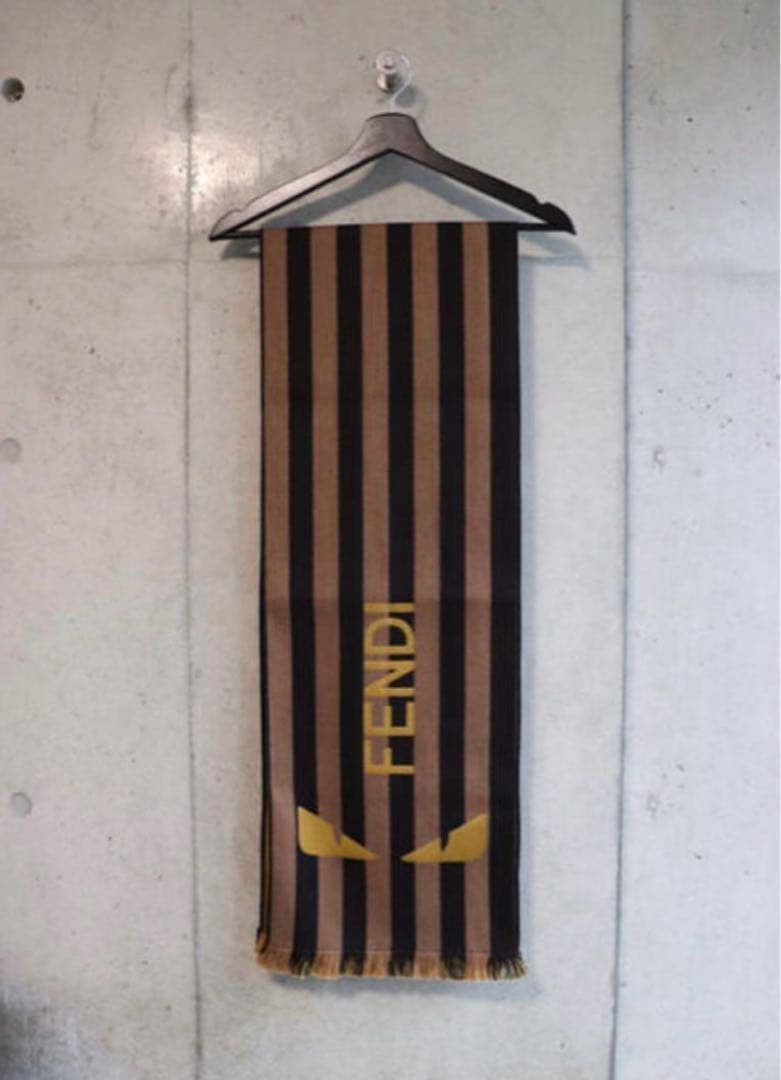 【極美品】FENDI ストール　バグズアイ　モンスター　マフラー　スカーフ