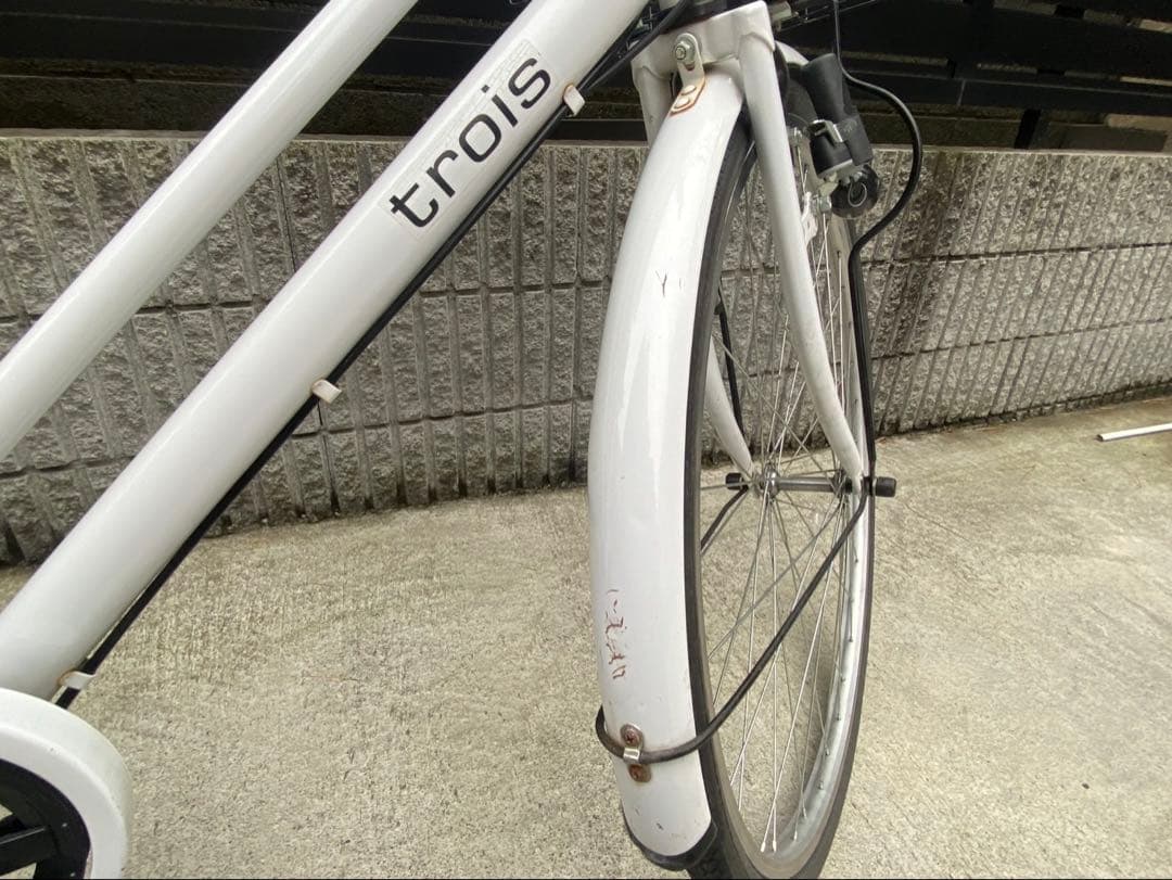 【引き取り限定】torois シティサイクル 27インチ 自転車 ママチャリ 白