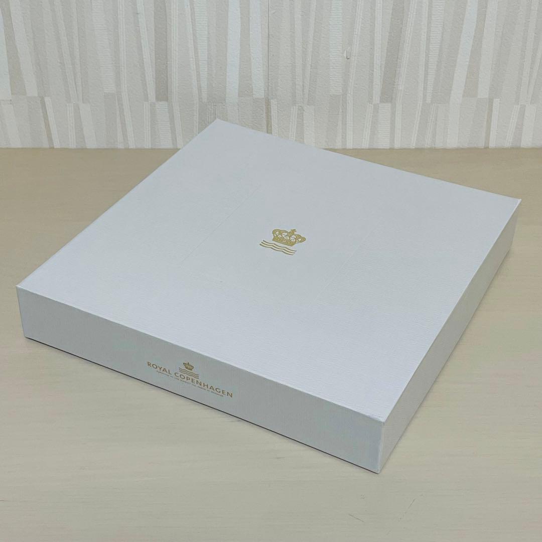  ロイヤルコペンハーゲン イヤープレート2025年