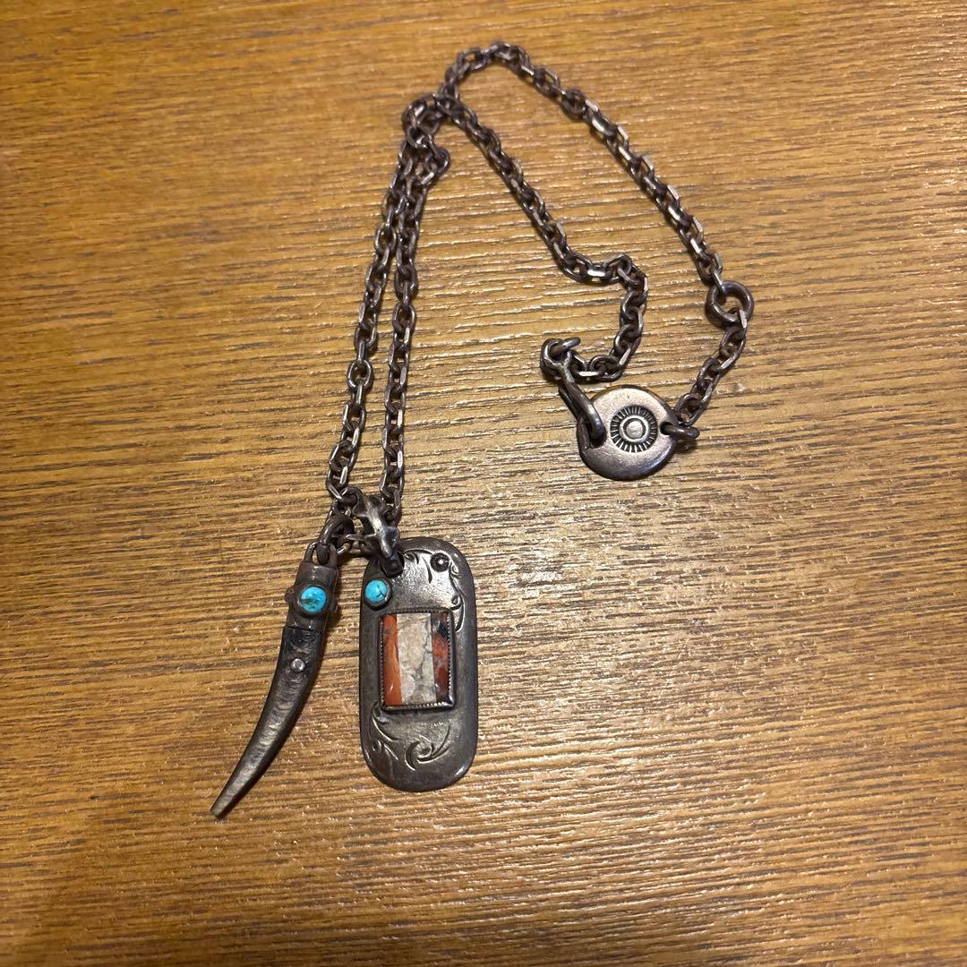 あるじゃん　シルバーネックレス