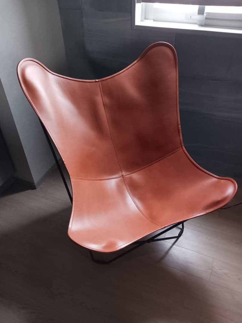 BKF キャメル色レザー バタフライチェア