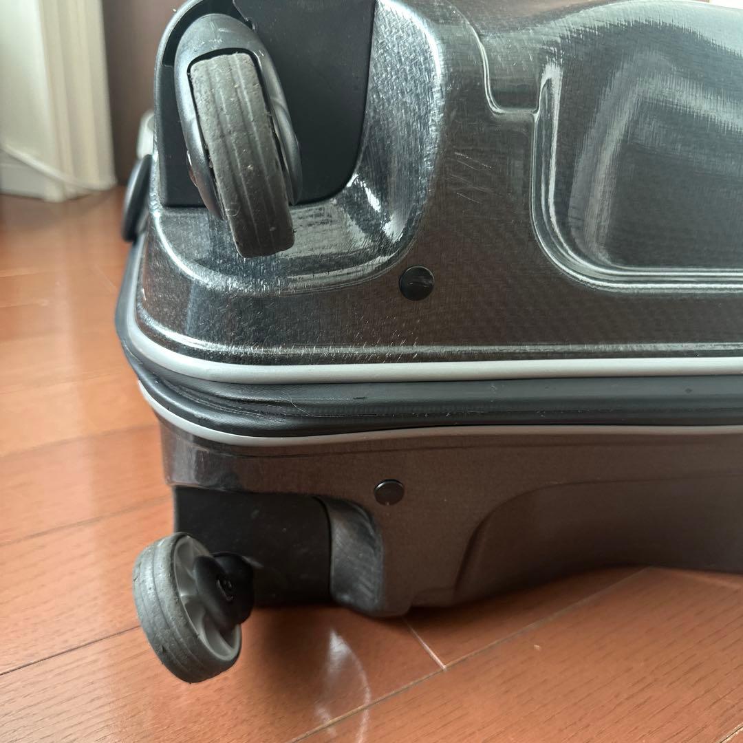 美品　サムソナイトの大型軽量スーツケース