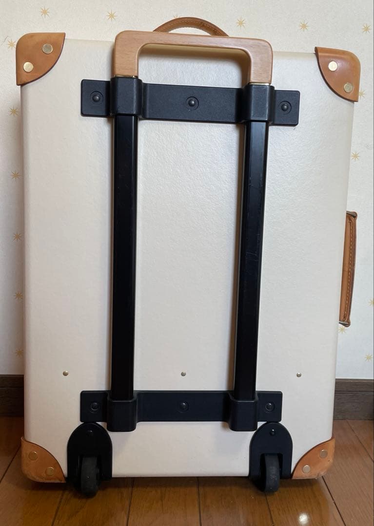 グローブトロッター　18インチ　サファリ