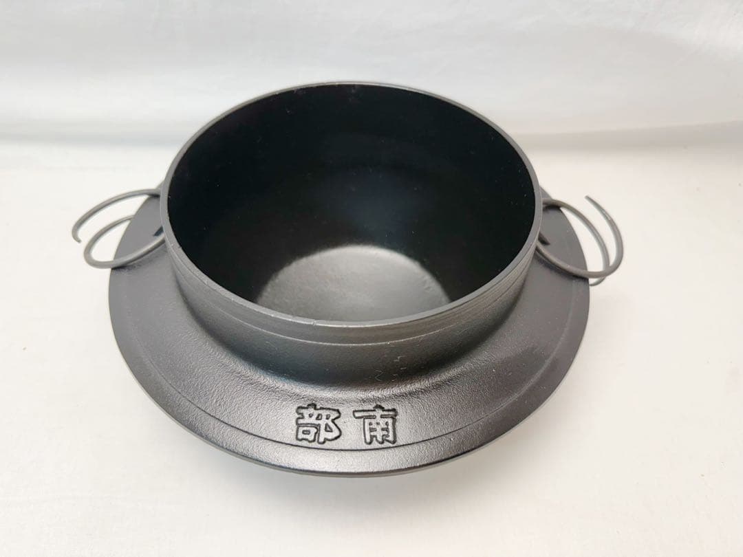 未使用 南部鉄器 炊飯釜 炊飯鍋 鉄羽釜 釜めし 木蓋の ご飯釜3合 炊き 元箱