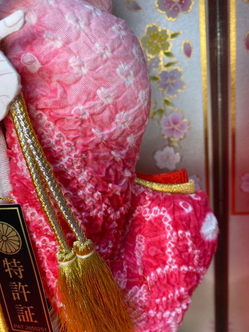 羽子板　立体振袖　ガラスケース１３号・サイズ間口約２９×奥行約２４×高さ約５５㎝