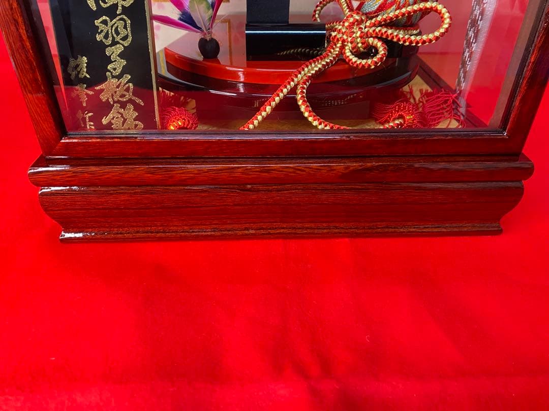 羽子板　立体振袖　ガラスケース１３号・サイズ間口約２９×奥行約２４×高さ約５５㎝