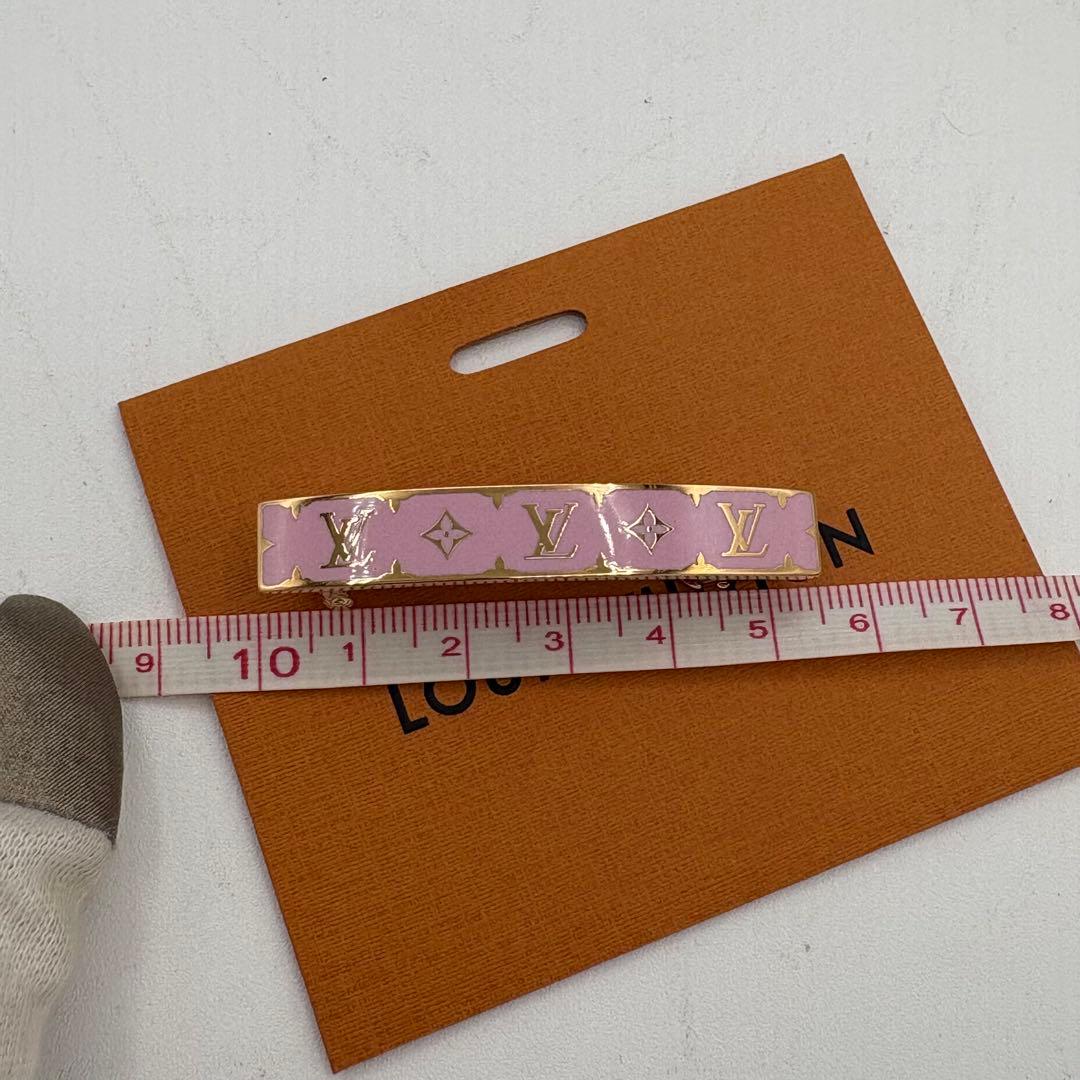 バレッタ ナノグラム モノグラムフラワー エナメル ヘアクリップ