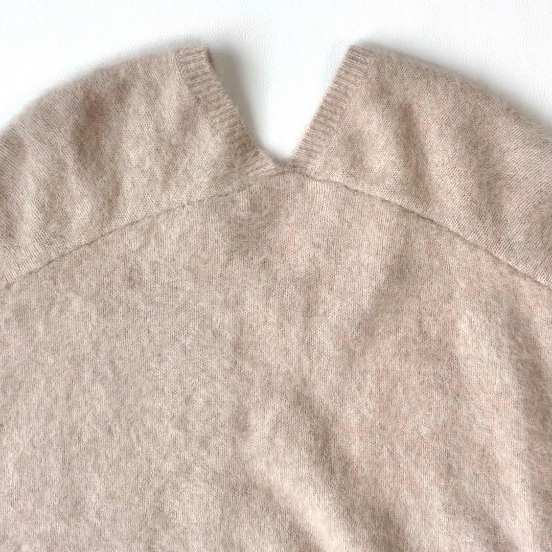 Whim Gazette ウィムガゼット FOXEY Vネックプルオーバー