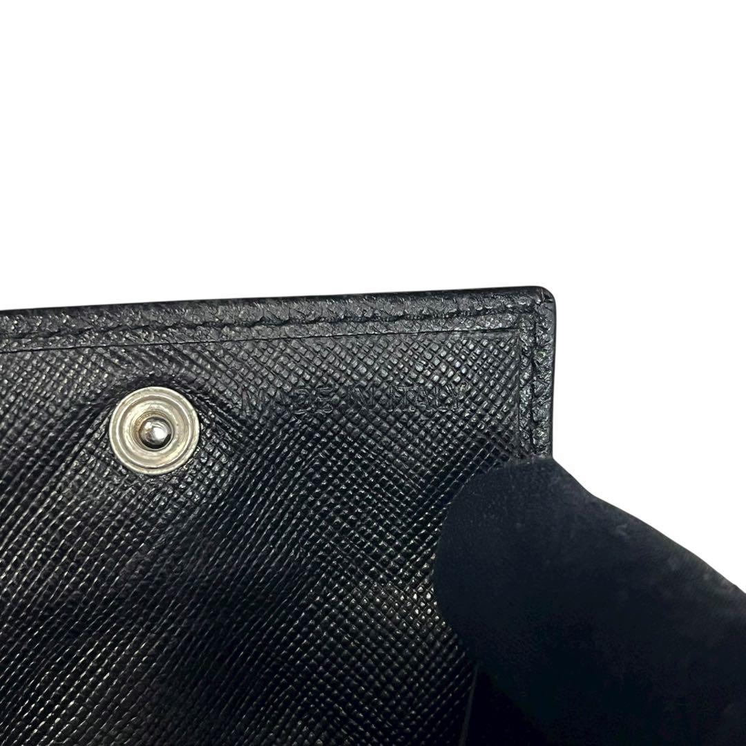 希少✨プラダ ケース 小銭入れ サフィアーノレザー 三角ロゴ ブラック