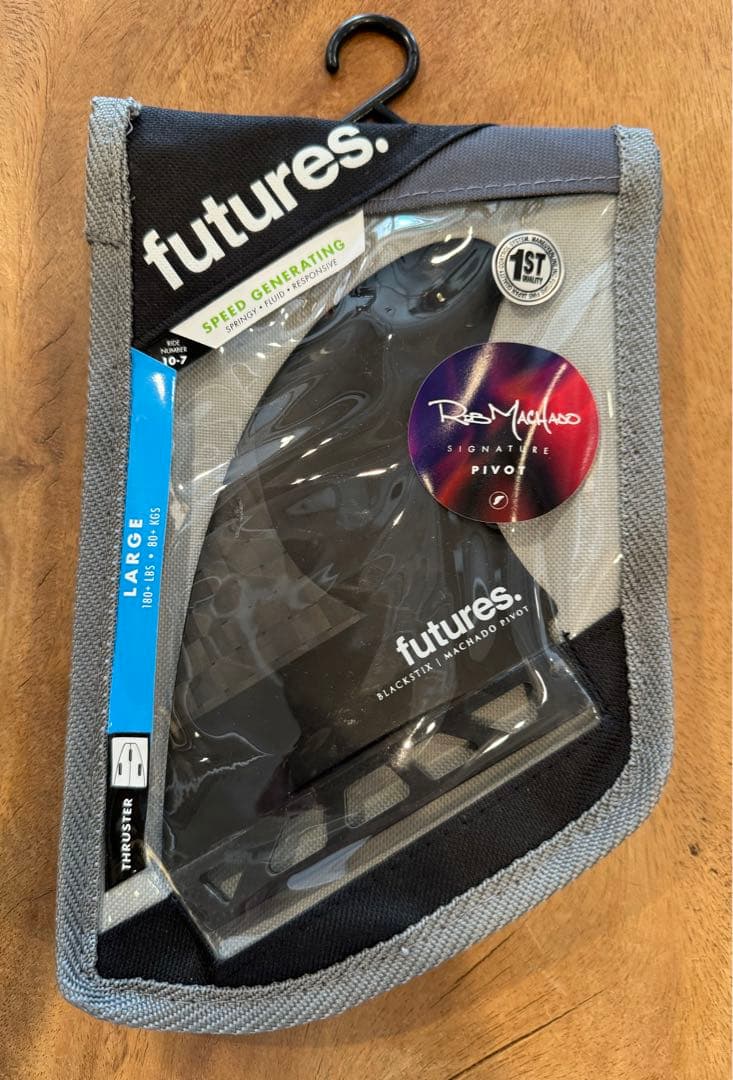 新品未使用 トライフィン futures Machado PIVOT