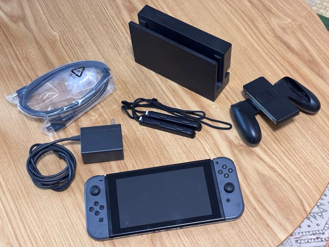 Nintendo Switch 本体 ※Joy-Con不具合あり