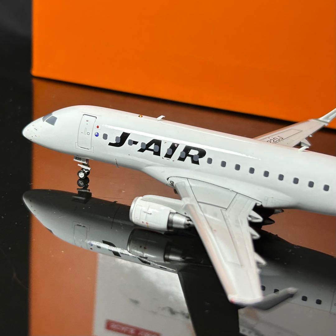【TOMO】Jcwings J-Air E170 JA220J 1/200