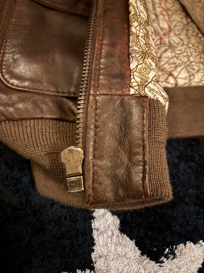 AVIREX A-2フライトジャケット