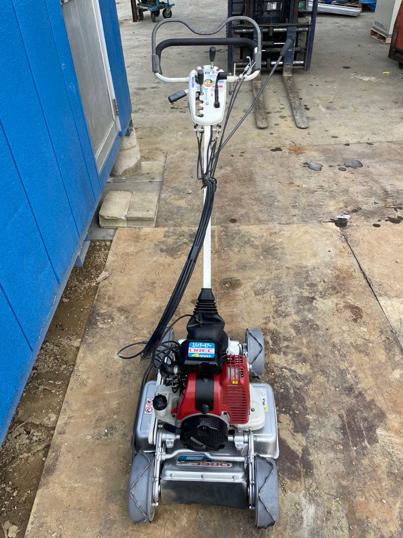 中古スパイダーモアイセキ4WD実働SP851A