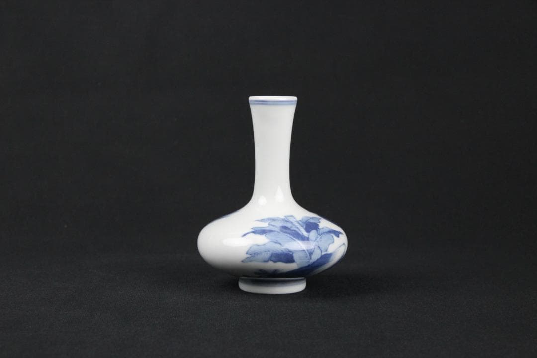 中国美術　青花人物　康熙年製　銘 花瓶 磁器 蔵出 唐物 染付 EYM23-4