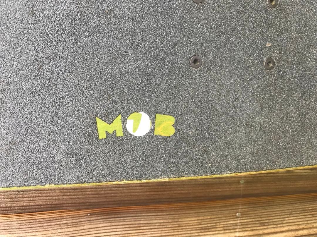 chocolateスケートボード　コンプリートデッキ　チョコレート　ジェリースー