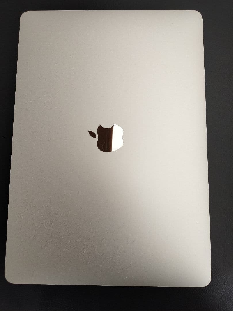 MacBook Air (13.3インチ,M1,16GB ,512GB)