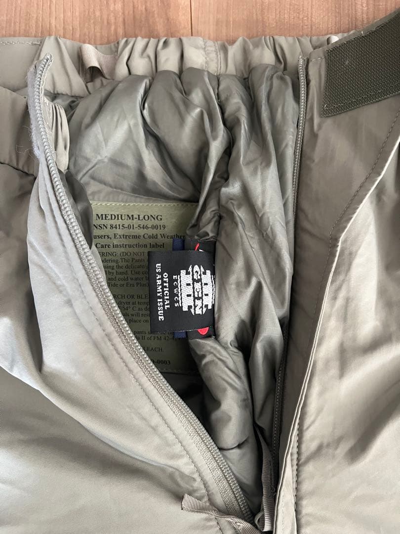 ECWCS Generation III (GEN III) レベル7 ズボン