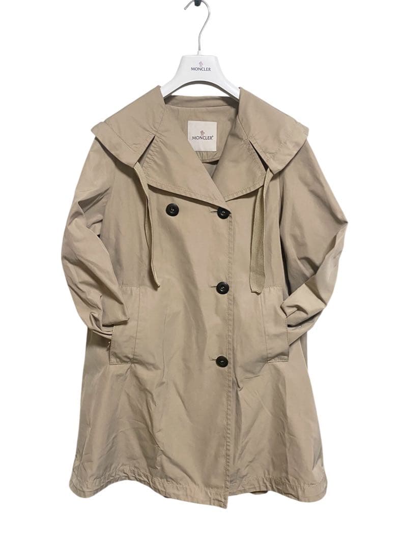 ＊MONCLER モンクレール＊NACRE