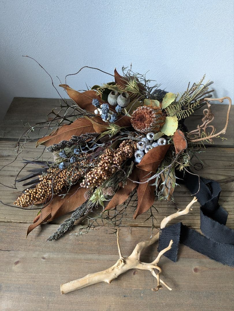 ドライフラワー　スワッグ　インテリア　バンクシア