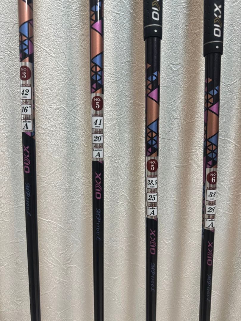 ❤️ゼクシオ11激飛び10本セット⭐️レディースA⭐️なんとドライバーはゼクシオ12