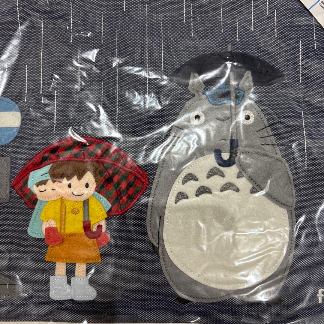 た*様 【新品】ファミリア♡ジブリ♡トトロのバス停のデニムバッグ