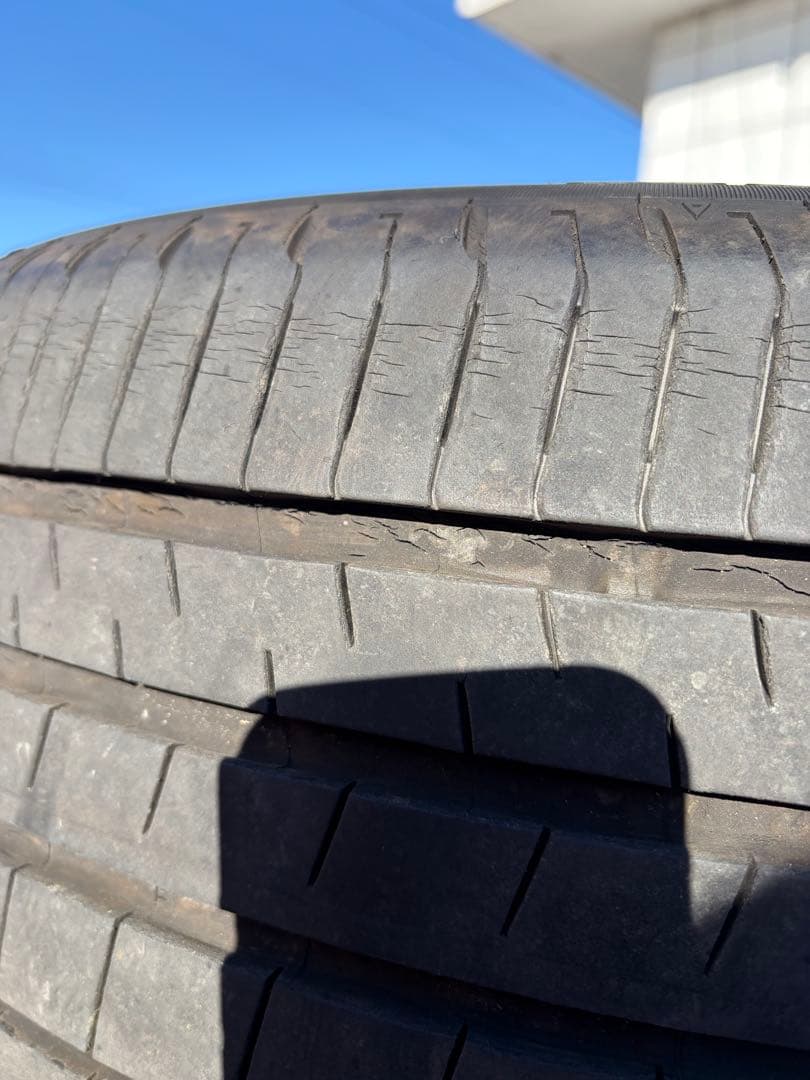 値下げ！23年製 ダンロップ 235/50R18 バリ溝 4本