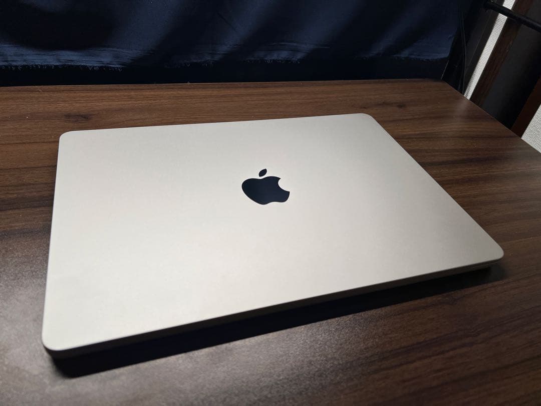 【雪】MacBook Air M2 + Wi-Fi6ルーター付