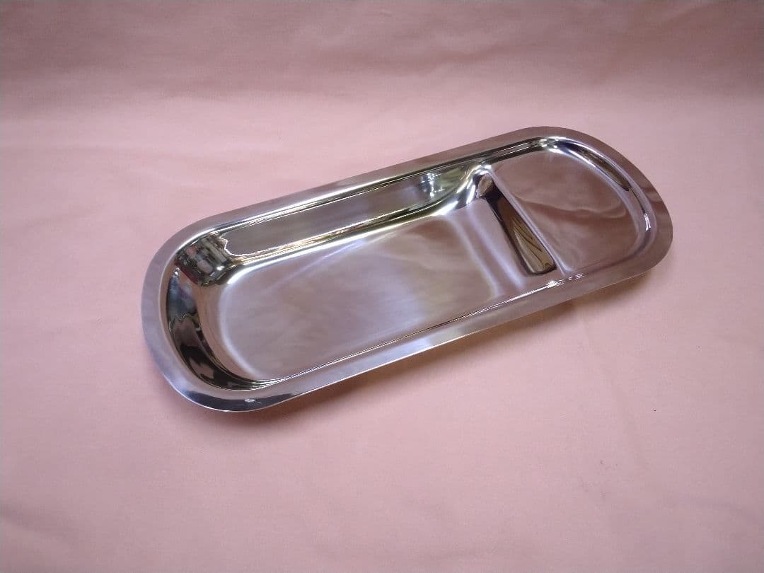 サーバーレスト