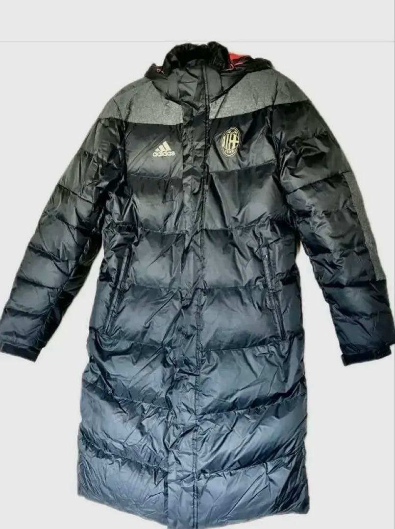 新品未使用 ACミラン 本田圭佑所属 アディダス ダウンベンチコート選手支給品